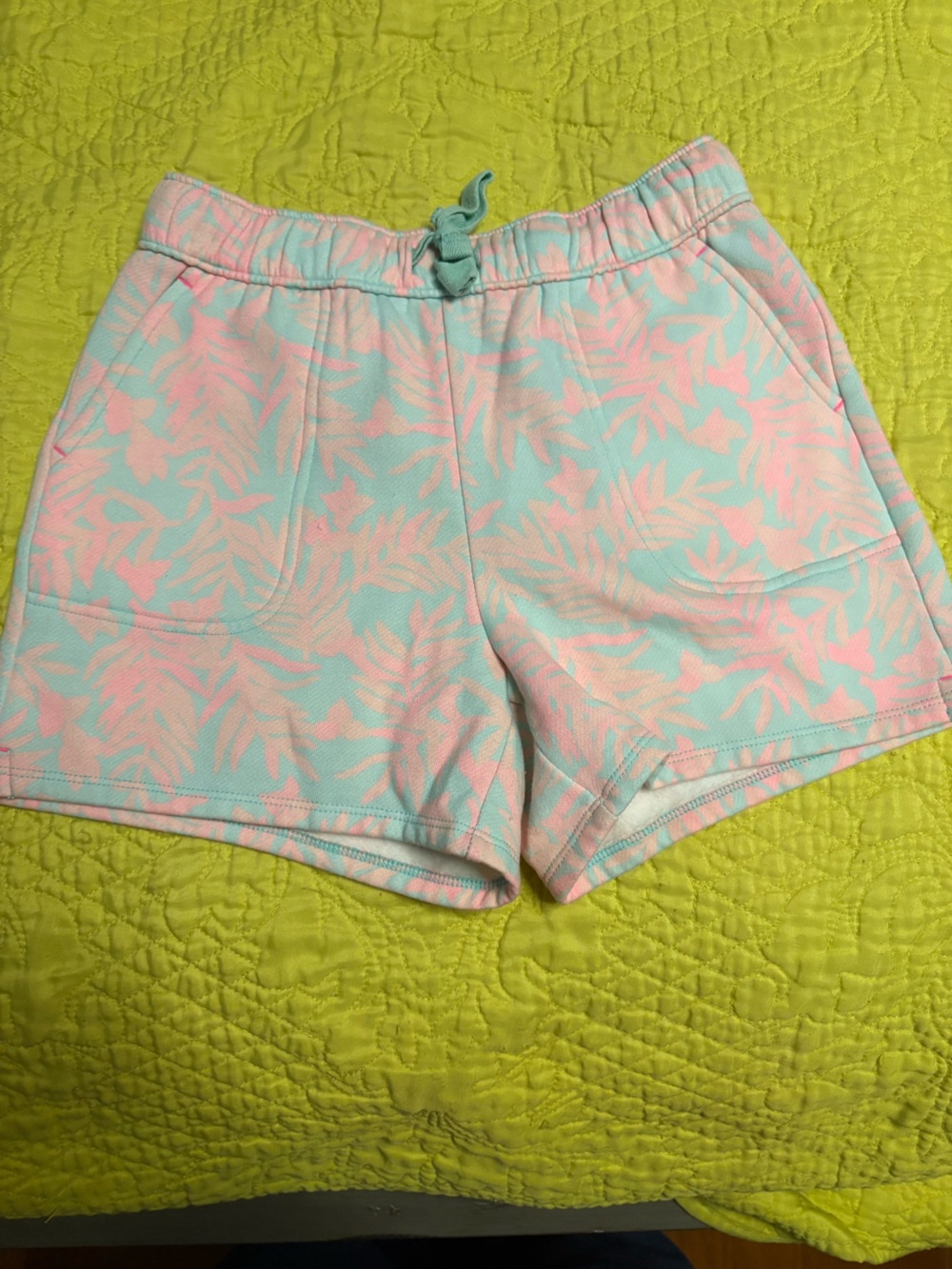 Vineyard Vines Pastel Floral Knit Shorts in Mint and Pink